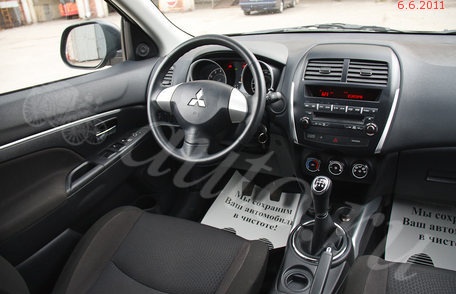 mitsubishi_asx_2010
